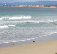 Lorne Beach Club - Attractions