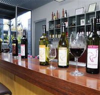 Cape Horn Winery - Attractions