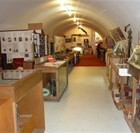 Mallacoota Bunker Museum - Attractions