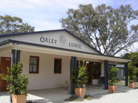 Oxley VIC Attractions