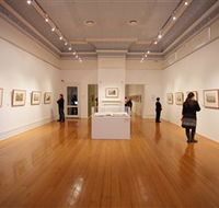 Ararat  Gallery TAMA - Attractions