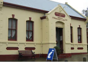 Drysdale Community Craft Shop - Attractions 0