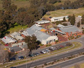 Gateway Village - Attractions 0