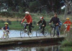 Braeside Park - Attractions 0