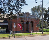 Old Post Office Seymour - Fine Art Gallery  Licensed Restaurant