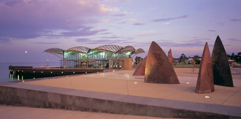 The Carousel - Attractions 3