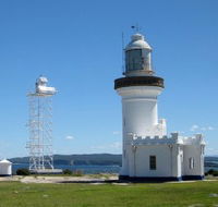 Point Perpendicular Lighthouse and Lookout - Attractions