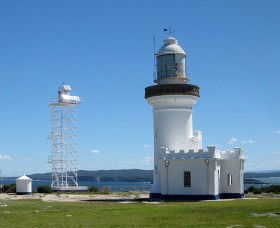 Point Perpendicular Lighthouse And Lookout - Attractions 0