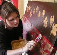 Naomi Crowther Gallery - Attractions