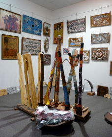 Laddie Timbery Aboriginal Art And Crafts - Attractions 0