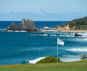 Narooma Golf Club - Attractions 0