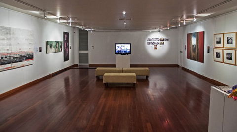 Shoalhaven City Arts Centre - Attractions 2