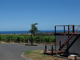 Rocky Ridge Vineyard And Cellar Door - Attractions 1