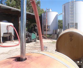 Cannibal Creek Vineyard - Attractions 3