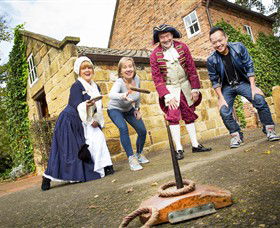 Cooks Cottage - Attractions 1