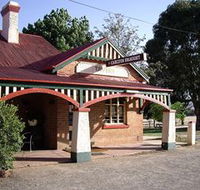 The Tumblong Tavern - Attractions
