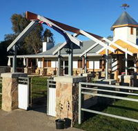 Flyfaire Wines - Attractions