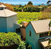 Curlewis Winery - Attractions