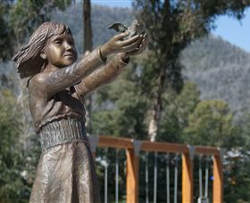 Marysville Kin Playspace - Attractions 0