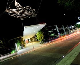 Gladstone City Library - Attractions 0