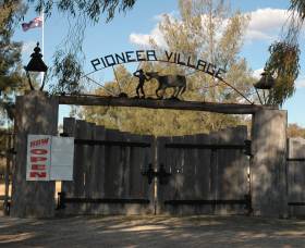 Inverell Pioneer Village - Attractions 0