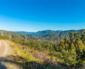 Lobs Hole Ravine 4WD Trail - Attractions 3
