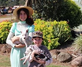 Highfields Pioneer Village - Attractions 2