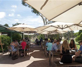 Poachers Pantry And Wily Trout Vineyard - Attractions 2