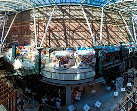 Capitol Square - Attractions Las Vegas 1