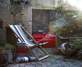 Ici Et La - Attractions 0