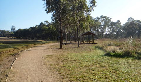 Rouse Hill Estate Walk - Attractions 0