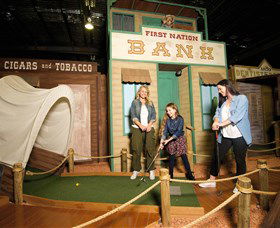 Mega Mini Golf - Attractions 4