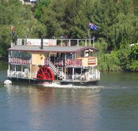 Hawkesbury Paddlewheeler - Attractions