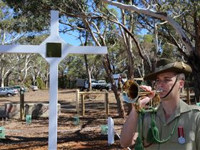 Macclesfield ANZAC Memorial Gardens - Attractions 2