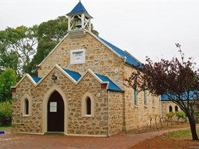 Christ Church Yankalilla - Attractions 0