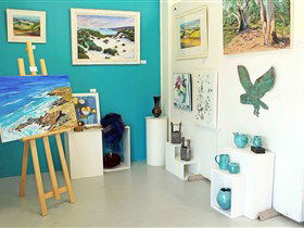 Artworks Gallery - Attractions 1