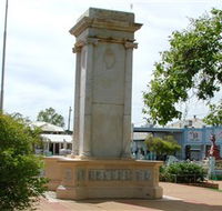 Charleville War Memorial - Attractions