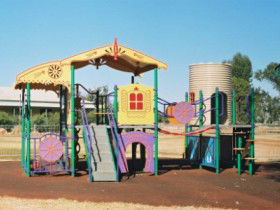 Charleville - Graham Andrews Parklands - Attractions 4