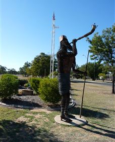 Jericho Crystal Trumpeters - Attractions 1