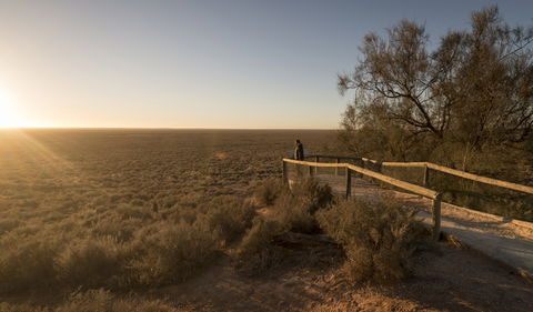 Mungo Lookout - Attractions 0