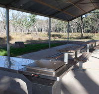 Yanga Woolshed picnic area - Attractions