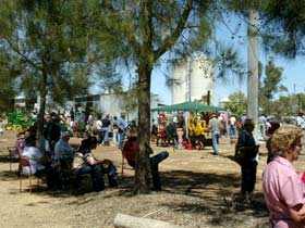 Capella Pioneer Village - Attractions 3