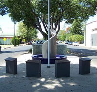 Emerald War Memorial - Attractions