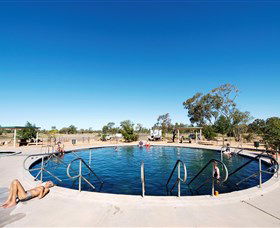 Lightning Ridge Bore Baths - Attractions 0