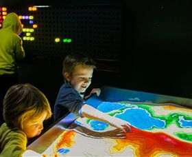 Twisted - Science At Play - Attractions 0