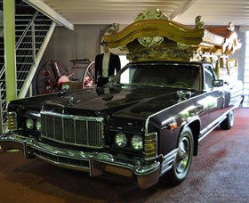 McFeeters Motor Museum And Visitor Information Centre - Attractions 5