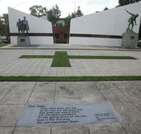 Shepparton Cenotaph - Attractions