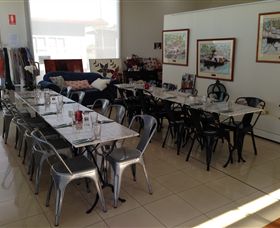 Blue Artz Gallery & Cafe - Attractions 2