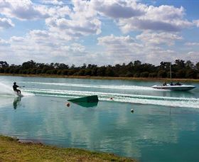 Mulwala Water Ski Club - Attractions 0