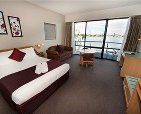 ClubMulwala - Attractions 6
